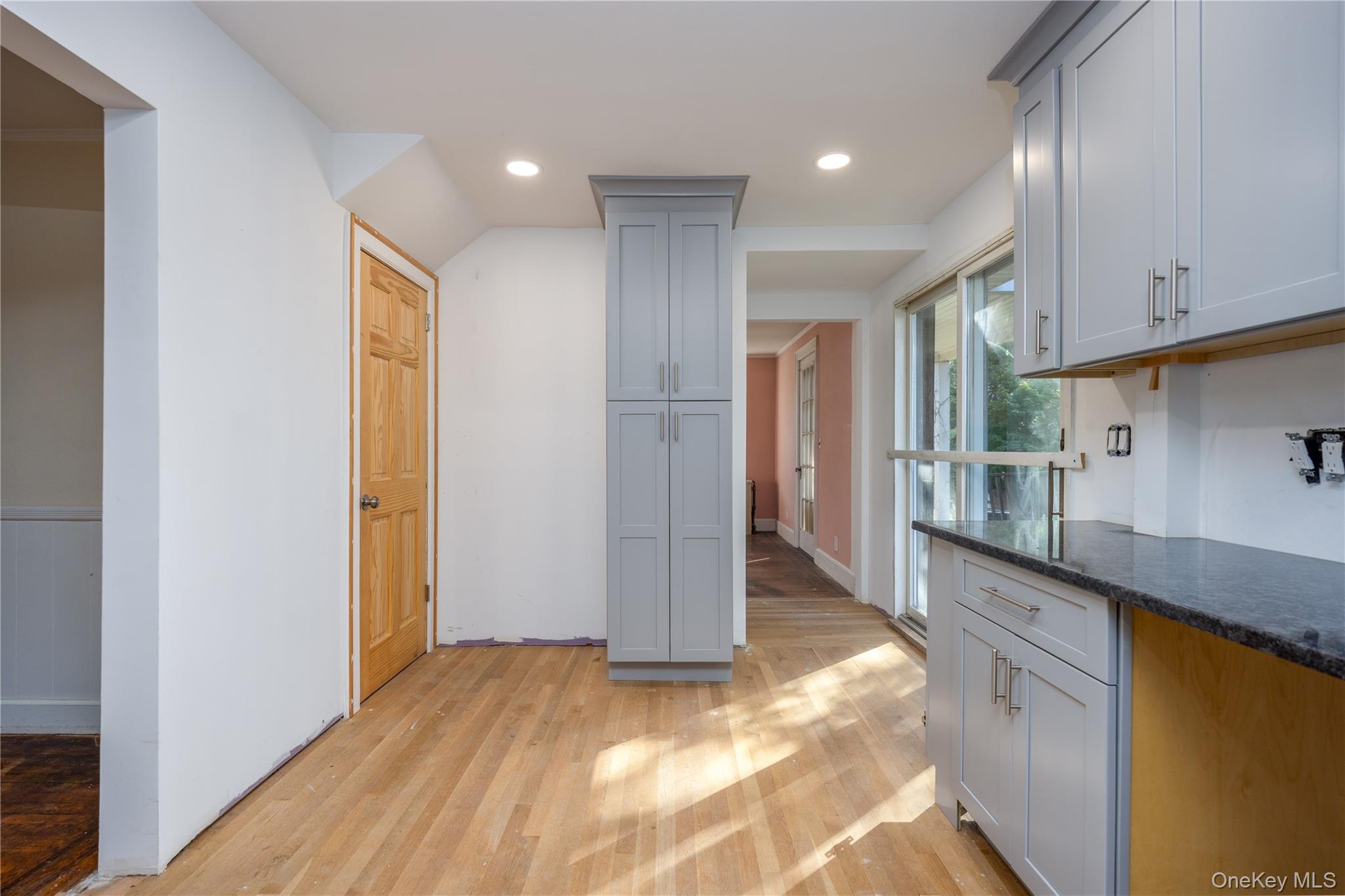 #12 photo, 63 Berkshire Road, Yonkers , NY 10710