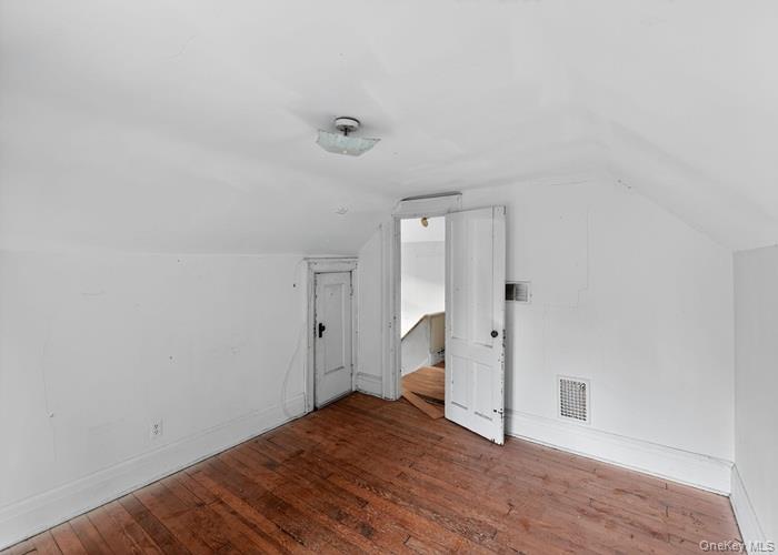 #12 photo, 63 RUGBY Avenue, Rochester , NY 14619