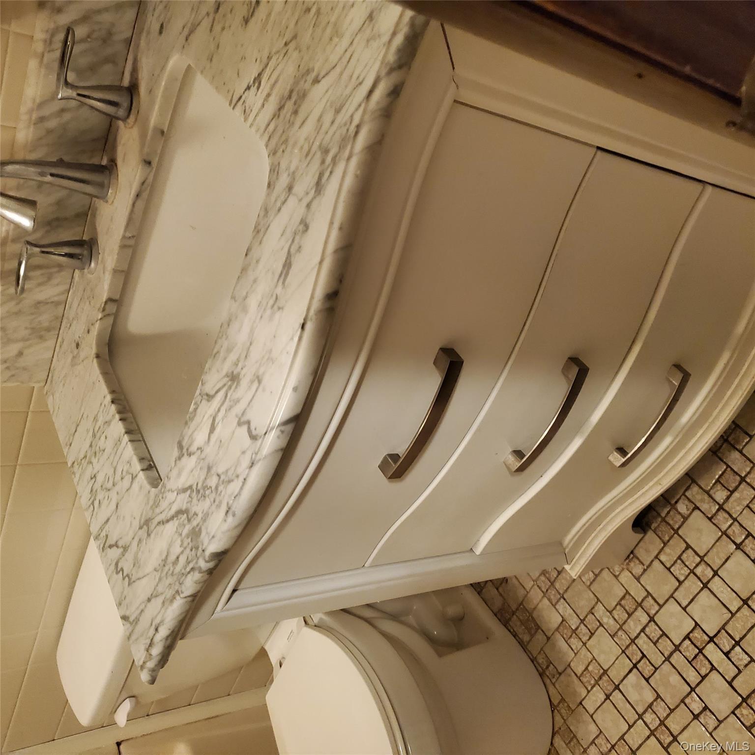 #5 photo, 160 West Road, Pleasant Valley , NY 12569