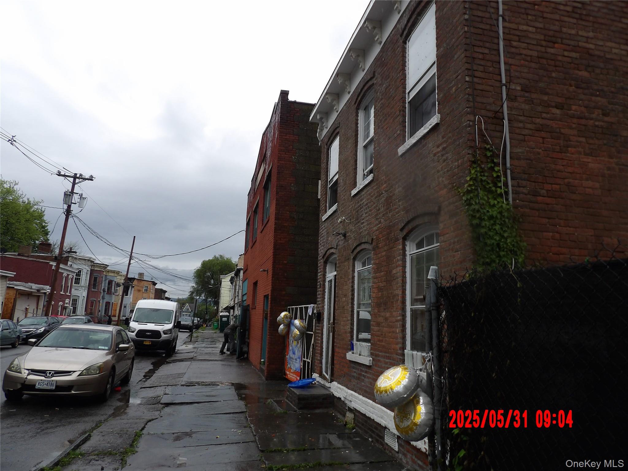 #4 photo, 41-43 City Terrace, Newburgh , NY 12550