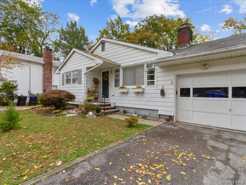 #2 photo, 9 Glenwood Avenue, Poughkeepsie , NY 12603