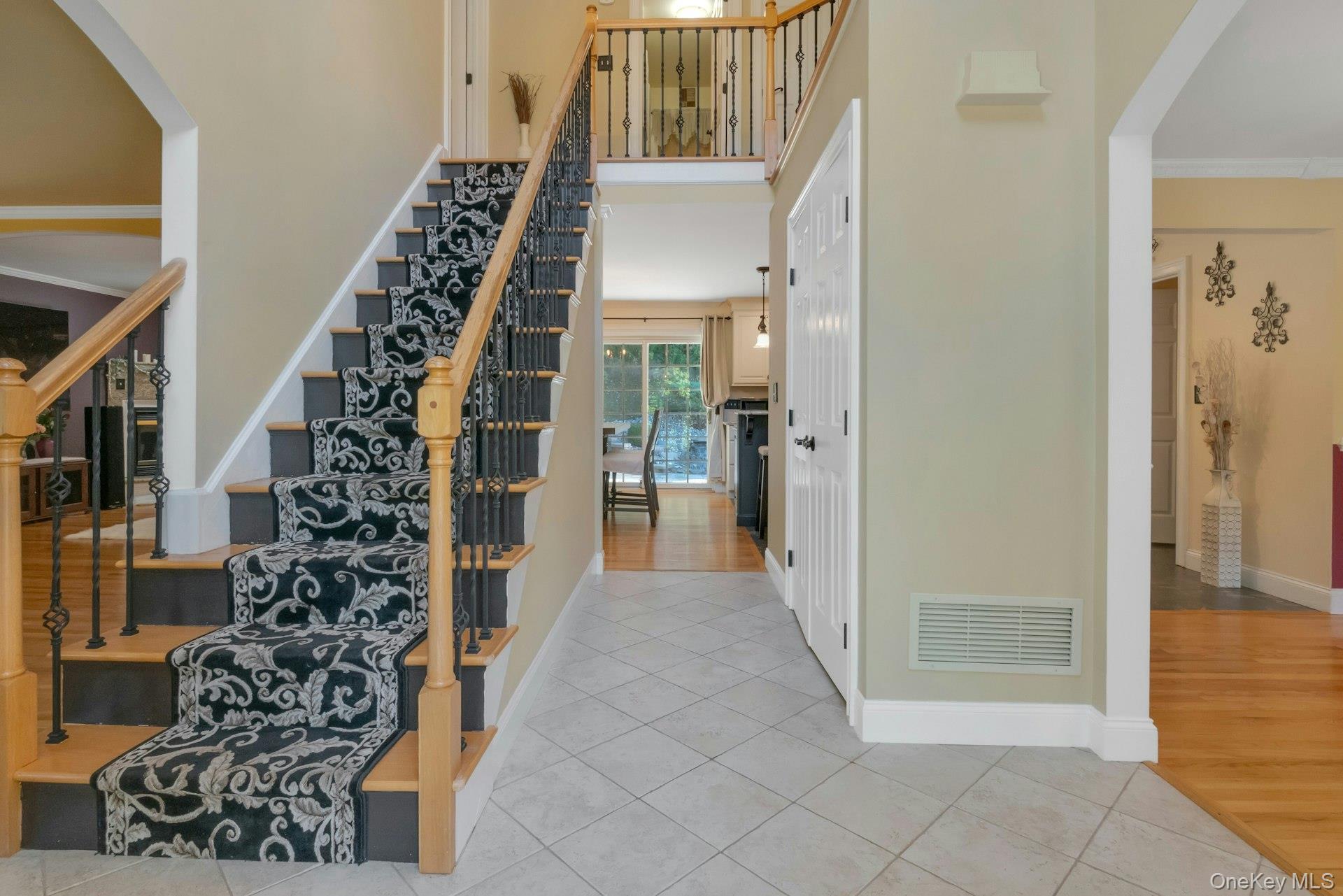 #3 photo, 8 Woodland Drive, Wappingers Falls , NY 12590