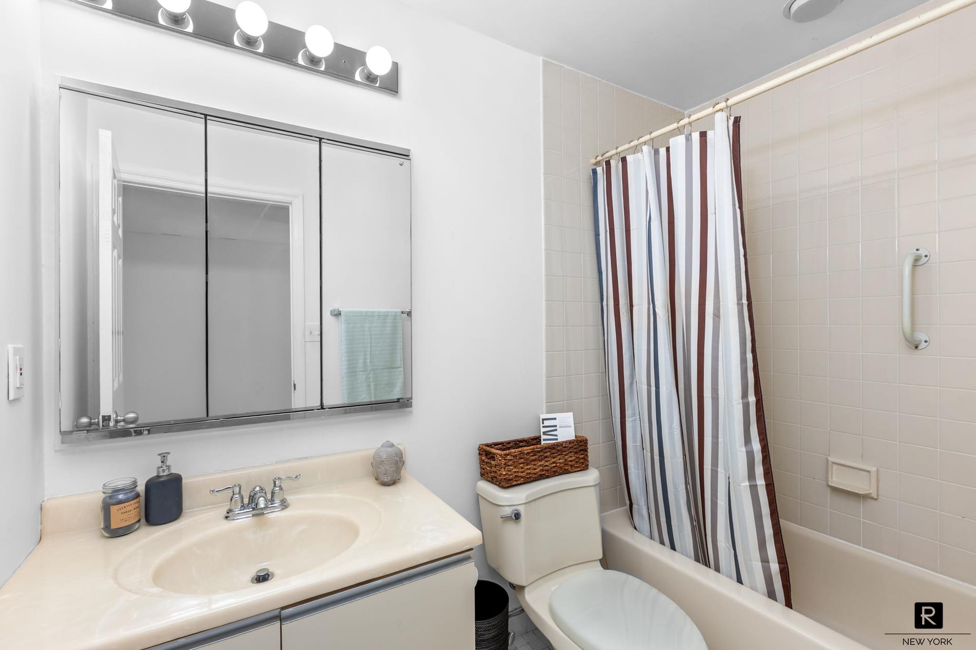 #16 photo, 8 Deepwater Way, ブロンクス区 City Island , NY 10464