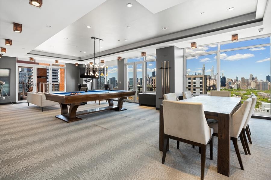 #17 photo, 41-17 CRESCENT Street, Long Island City , NY 11101