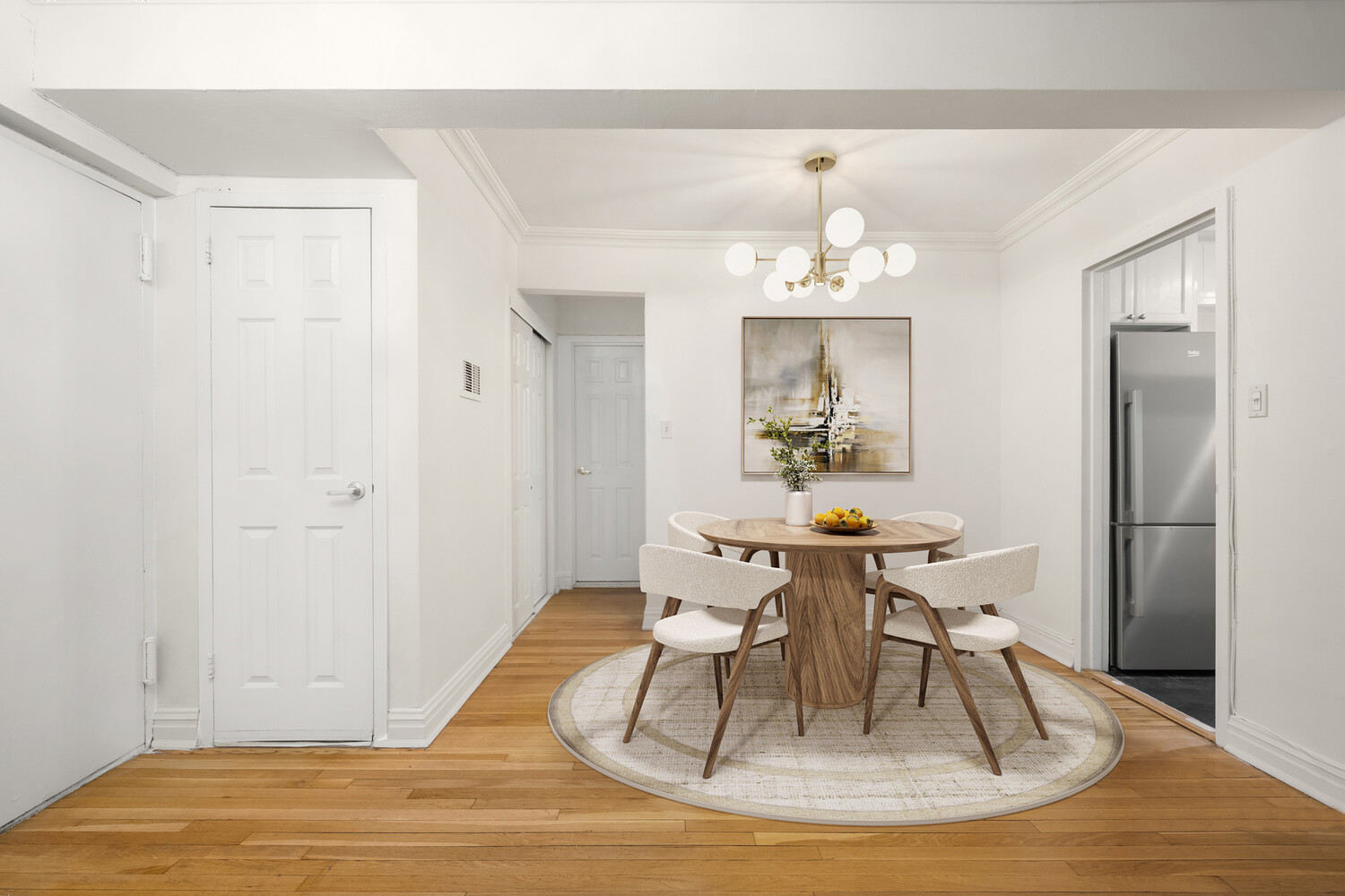 #5 photo, 305 E 72ND Street, マンハッタン Lenox Hill , NY 10021