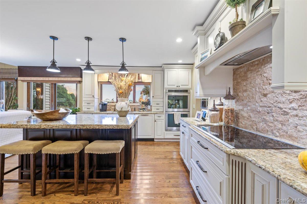 #14 photo, 50 Brockmeyer Drive, ナッソー郡 Massapequa , NY 11758