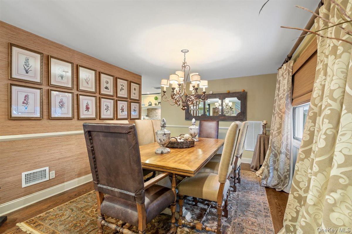 #17 photo, 50 Brockmeyer Drive, ナッソー郡 Massapequa , NY 11758