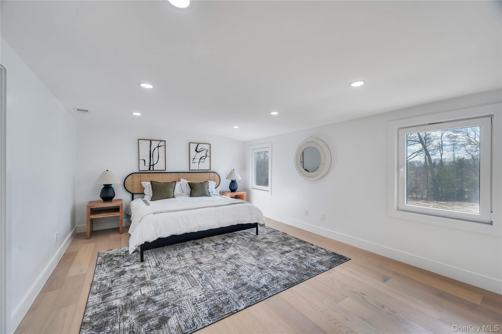 #12 photo, 118 Ryder Avenue, Dix Hills , NY 11746