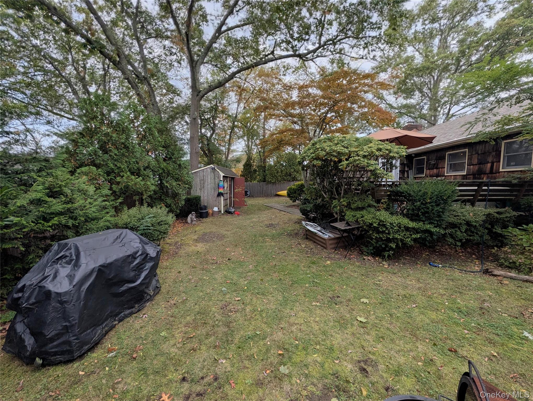 #3 photo, 57 Hiawatha Drive, Brightwaters , NY 11718