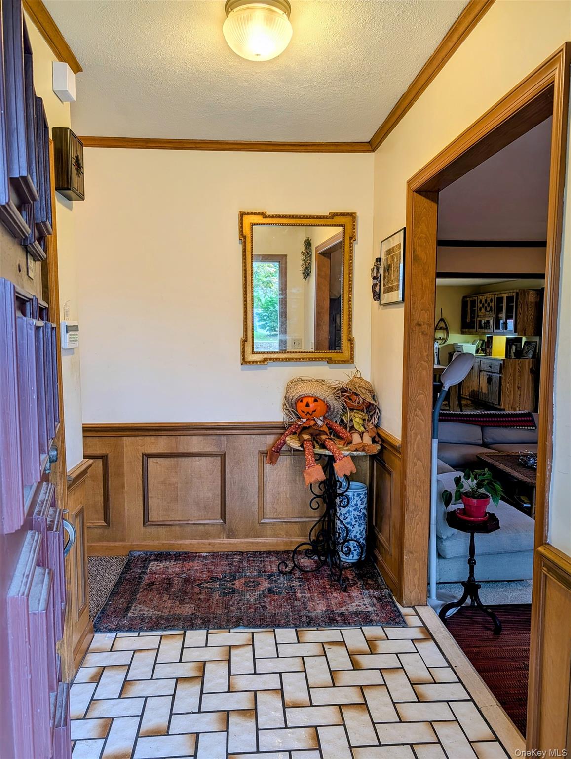 #5 photo, 57 Hiawatha Drive, Brightwaters , NY 11718