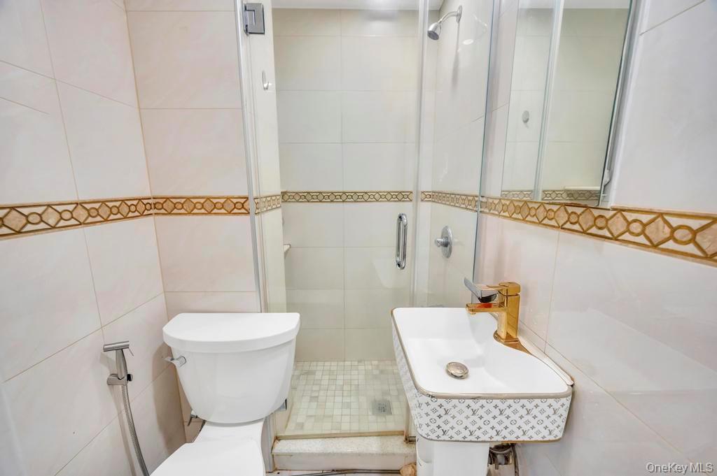 #14 photo, 8108 164th Place, クイーンズ区 Jamaica , NY 11432