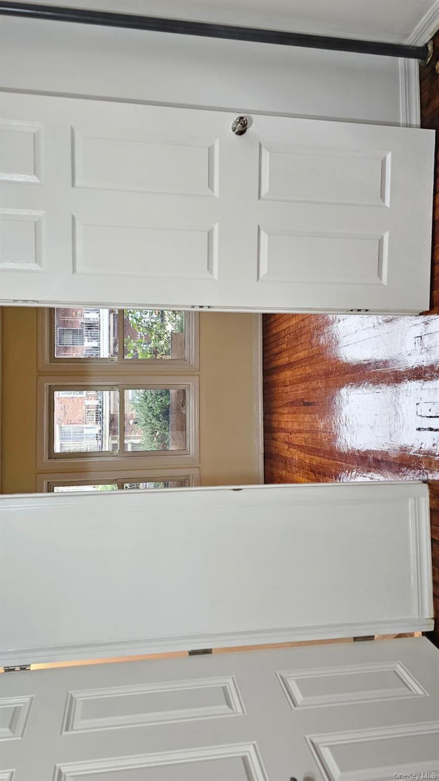 #7 photo, 5523 97th Place, クイーンズ区 Corona , NY 11368