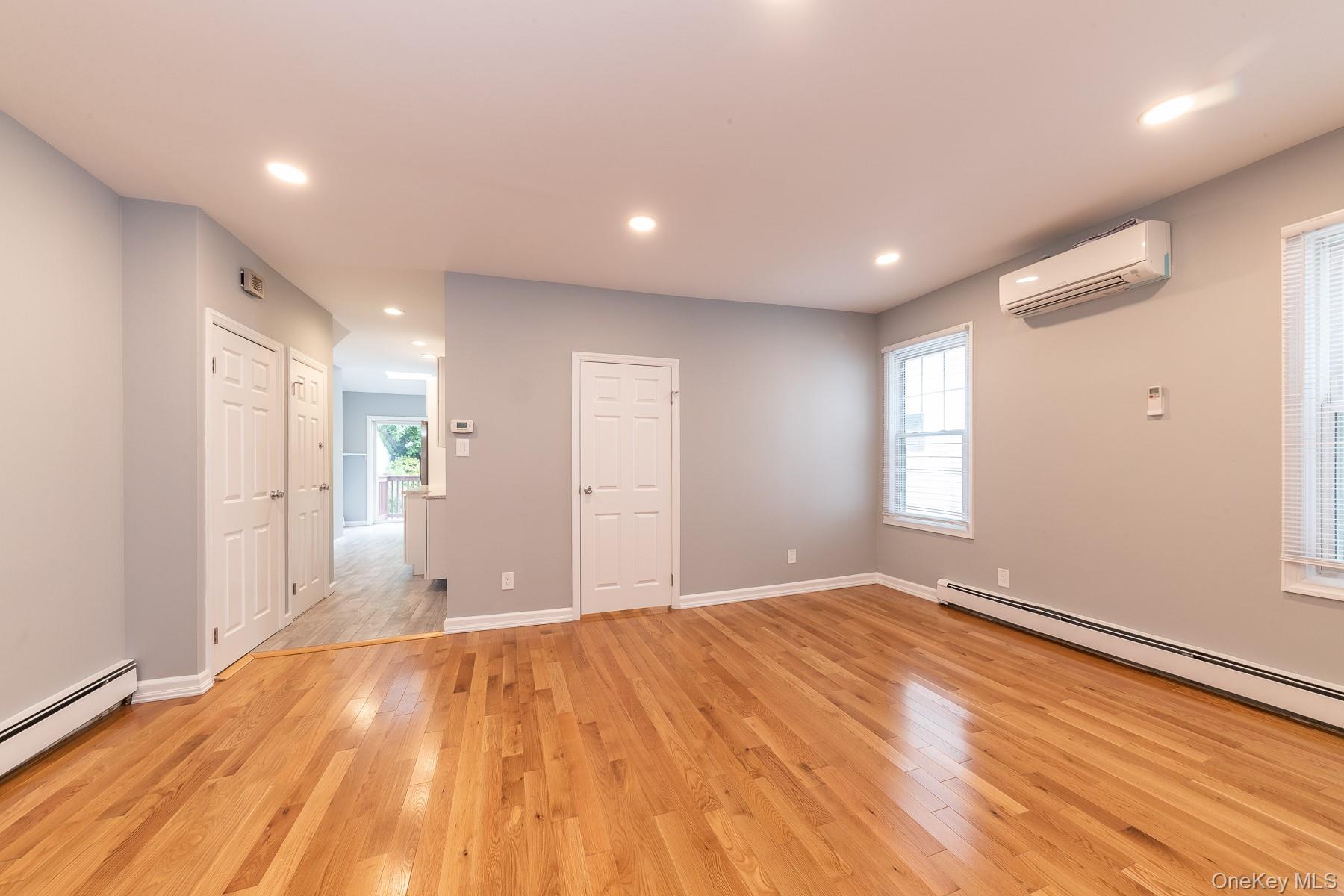 #10 photo, 20 Starks Place, Lynbrook , NY 11563