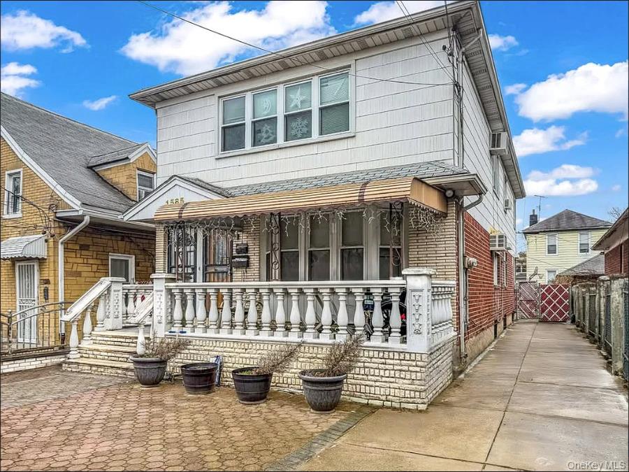 #1 photo, 1585 E 53rd Street, ブルックリン区 Brooklyn , NY 11234