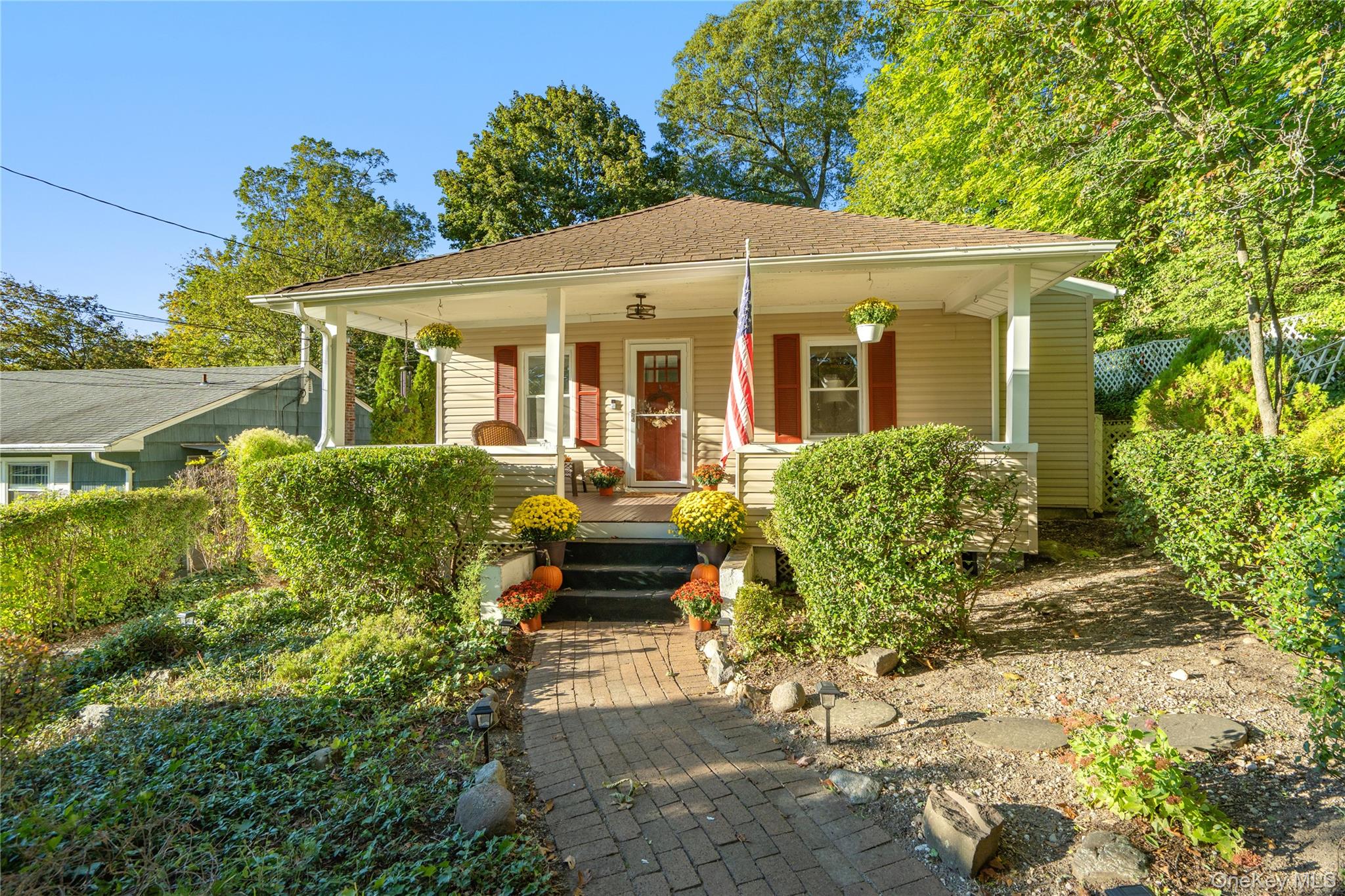 #1 photo, 15 Dune Court, Northport , NY 11768