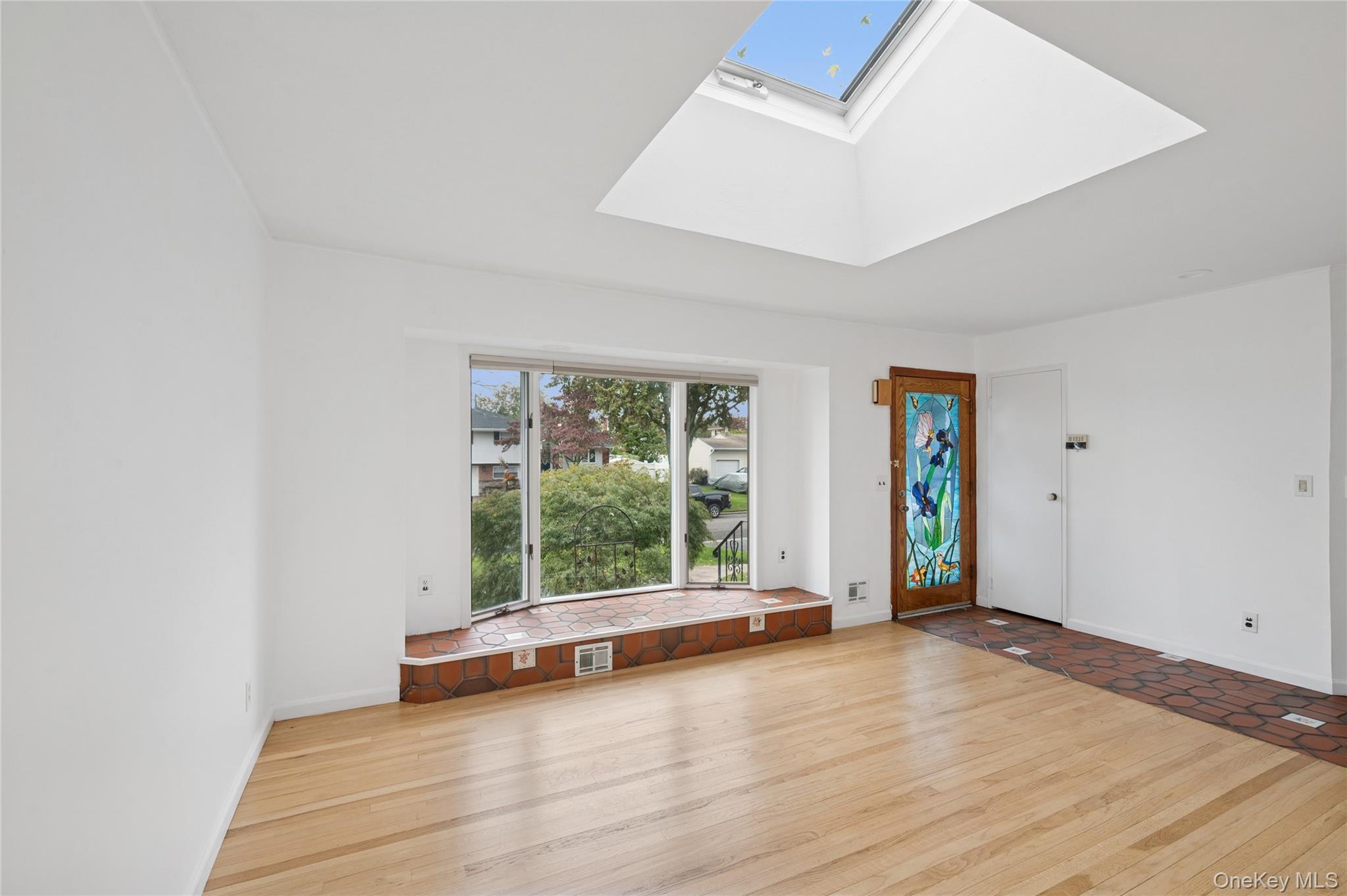 #2 photo, 11 Montrose Drive, サフォーク郡 Commack , NY 11725