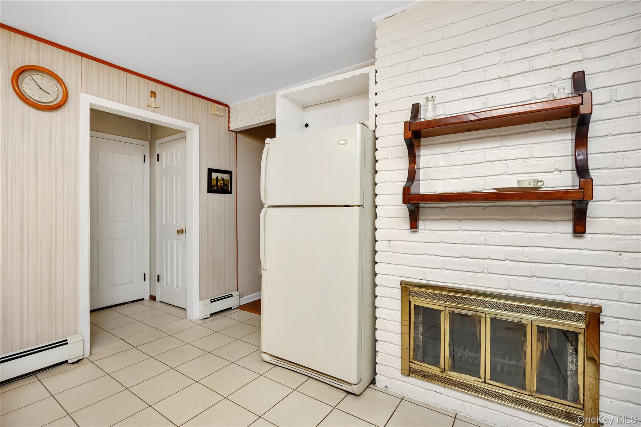 #6 photo, 45 Shotgun Lane, ナッソー郡 Levittown , NY 11756