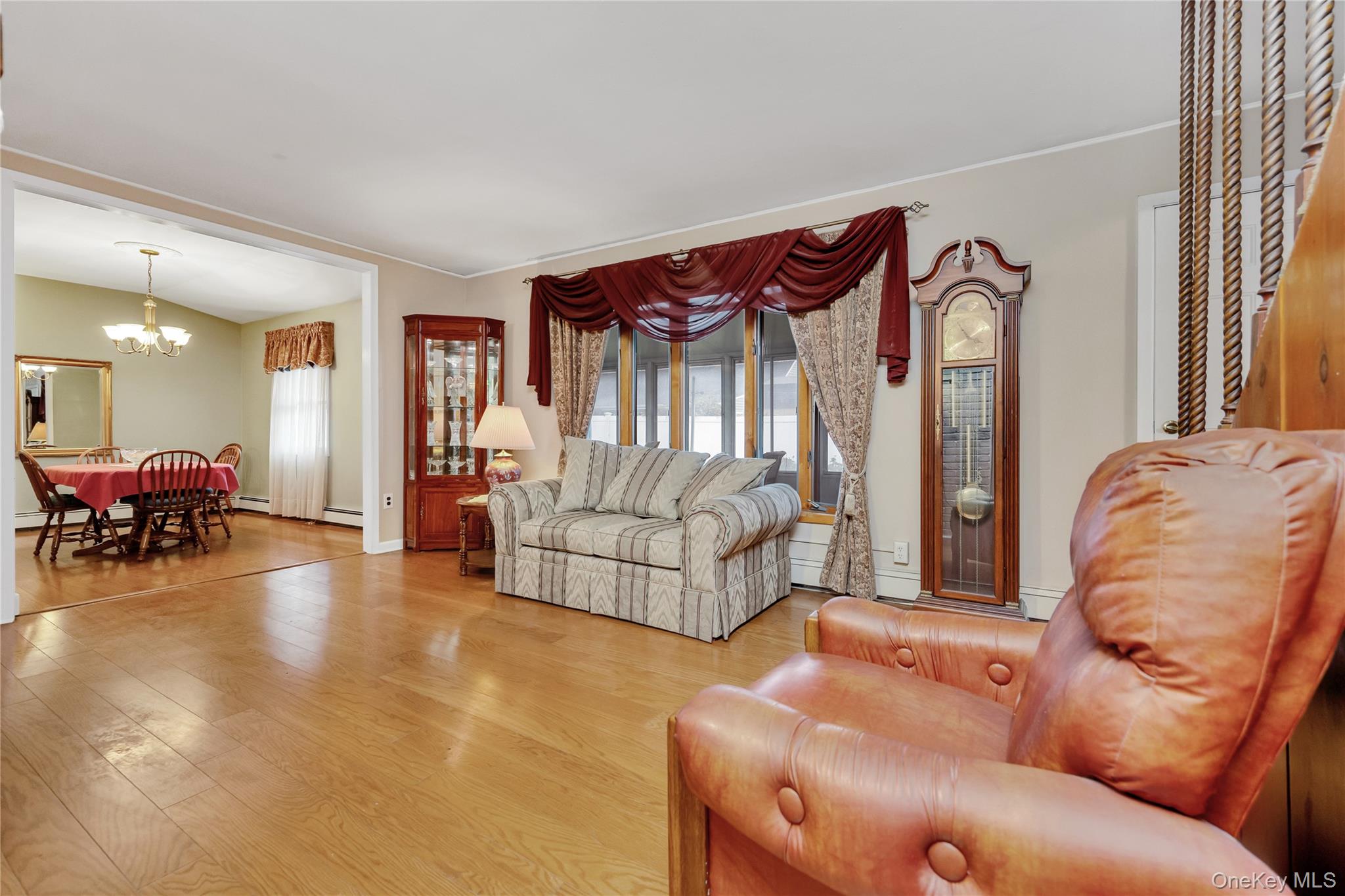 #8 photo, 45 Shotgun Lane, ナッソー郡 Levittown , NY 11756