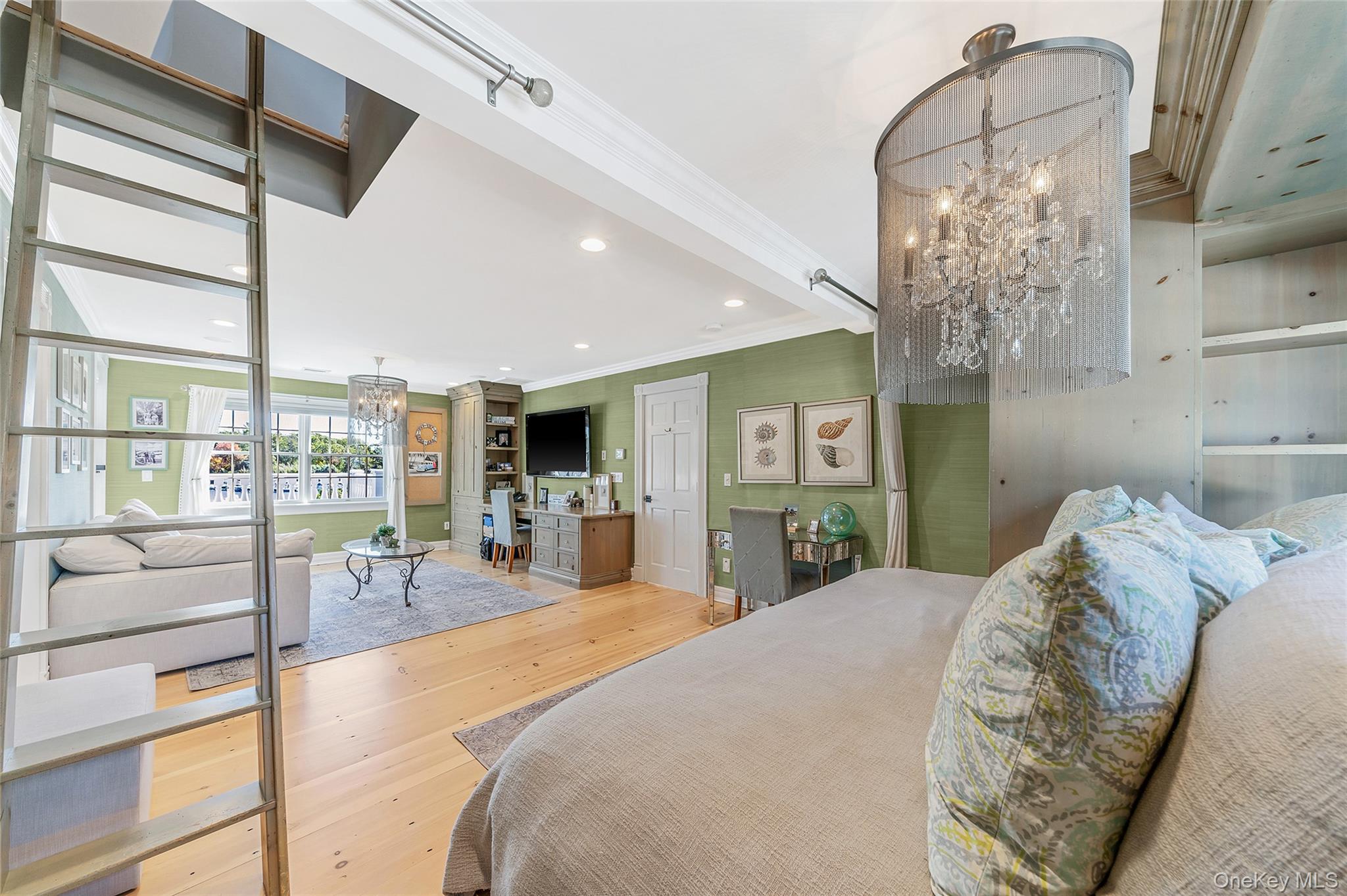 #20 photo, 300 Maple Street, サフォーク郡 Islip , NY 11751