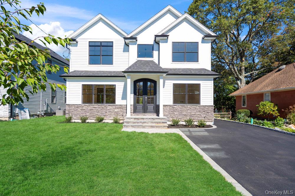 #1 photo, 51 Netz Place, Albertson , NY 11507