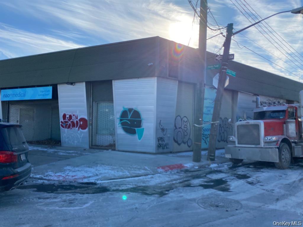 #3 photo, 421-423 Hunts Point Avenue, ブロンクス区 Bronx , NY 10474