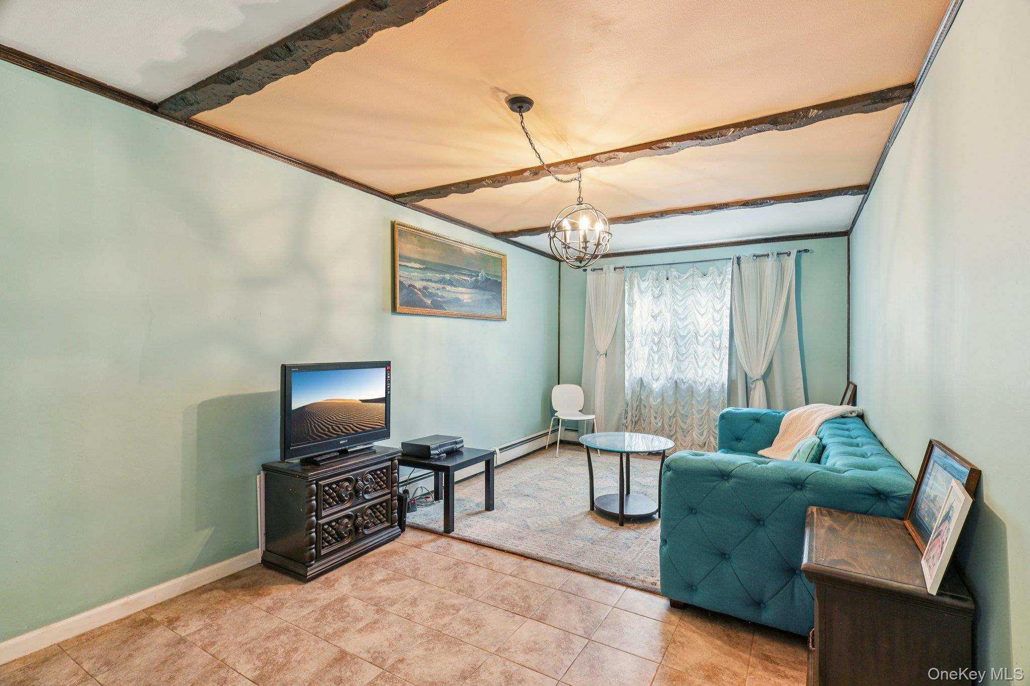 #15 photo, 44 Plymouth Boulevard, Smithtown , NY 11787