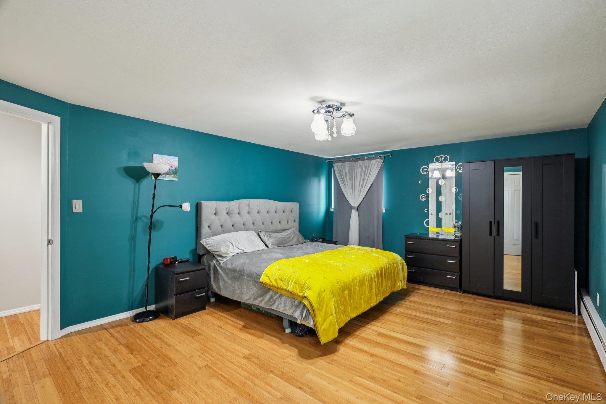 #19 photo, 44 Plymouth Boulevard, Smithtown , NY 11787