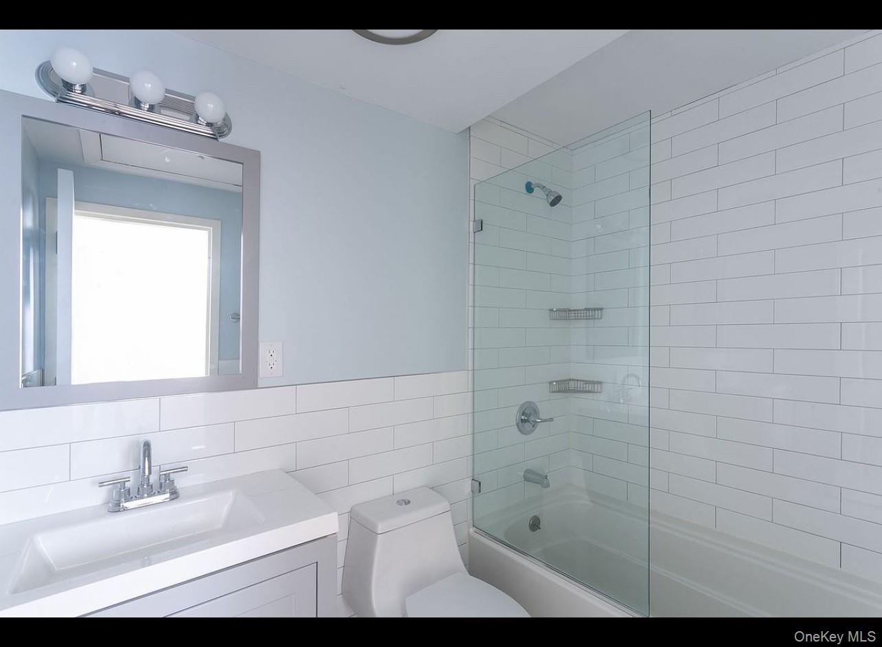 #7 photo, 1062 Clay Avenue, ブロンクス区 Bronx , NY 10456