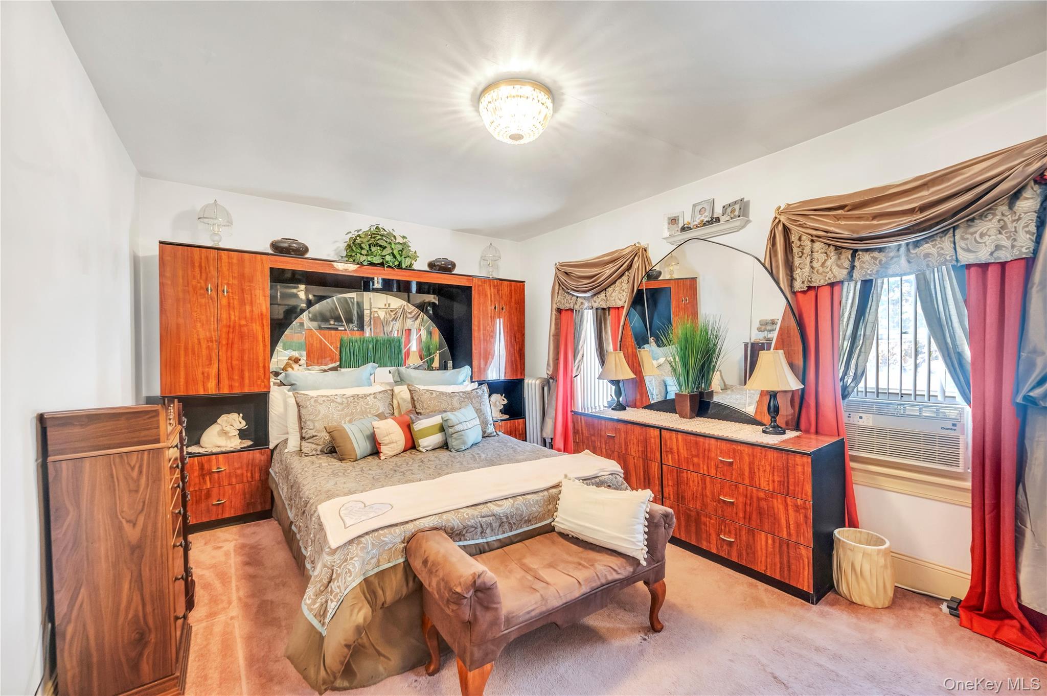 #10 photo, 88-49 202nd Street, Hollis , NY 11423