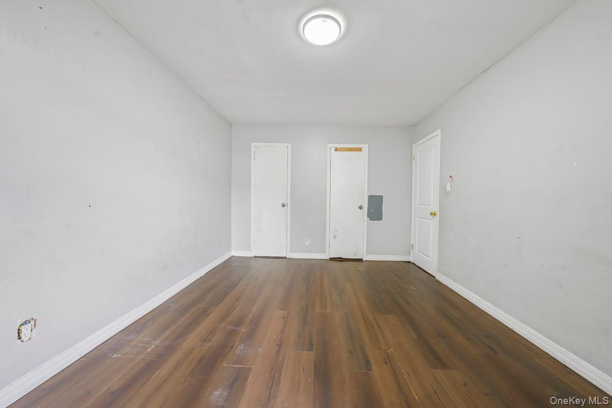 #12 photo, 13024 Springfield Boulevard, クイーンズ区 Springfield Gardens , NY 11413