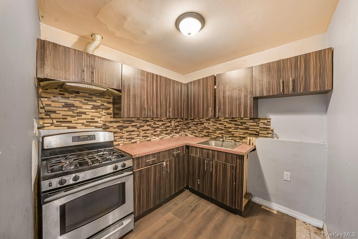 #6 photo, 13024 Springfield Boulevard, クイーンズ区 Springfield Gardens , NY 11413