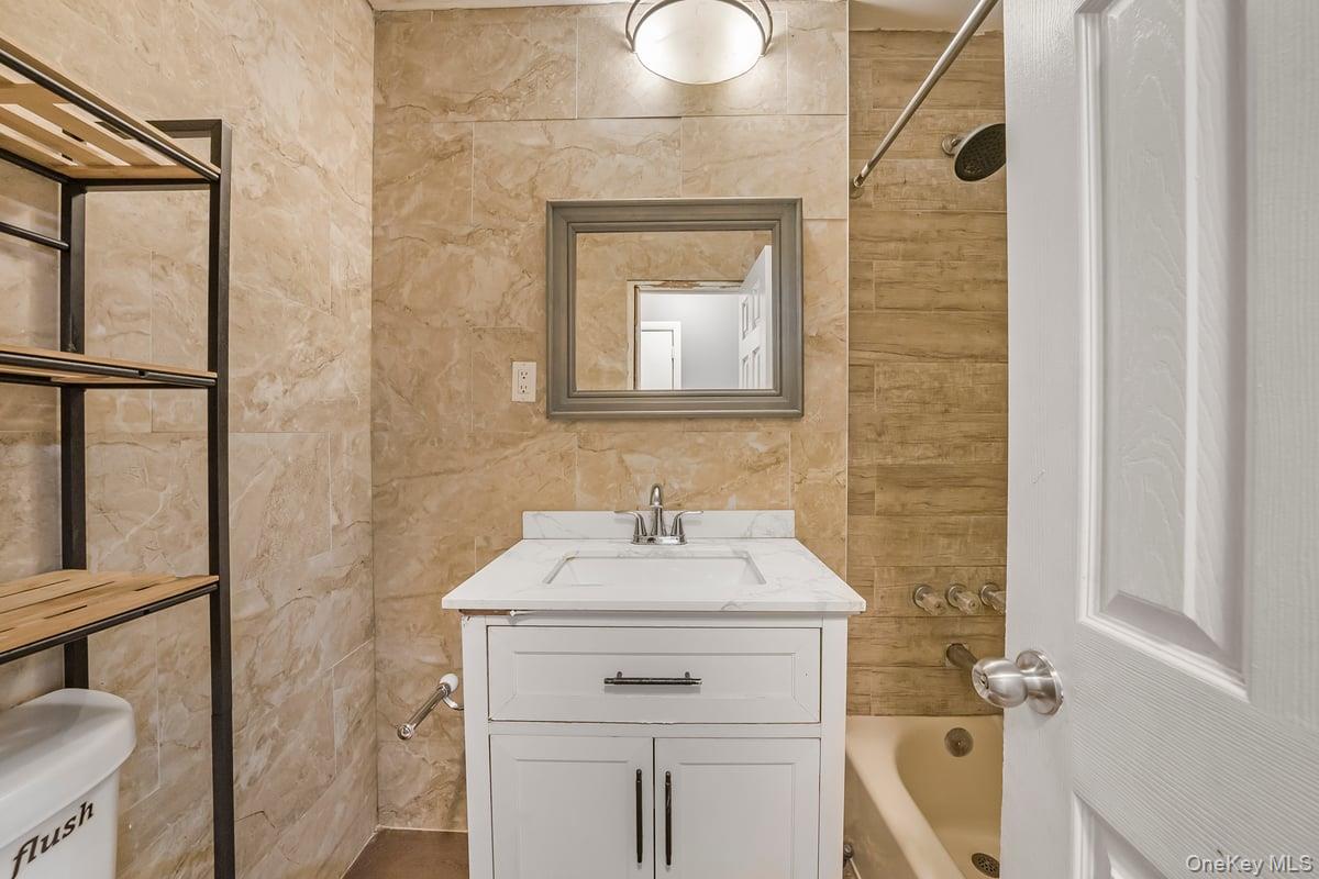 #8 photo, 13024 Springfield Boulevard, クイーンズ区 Springfield Gardens , NY 11413