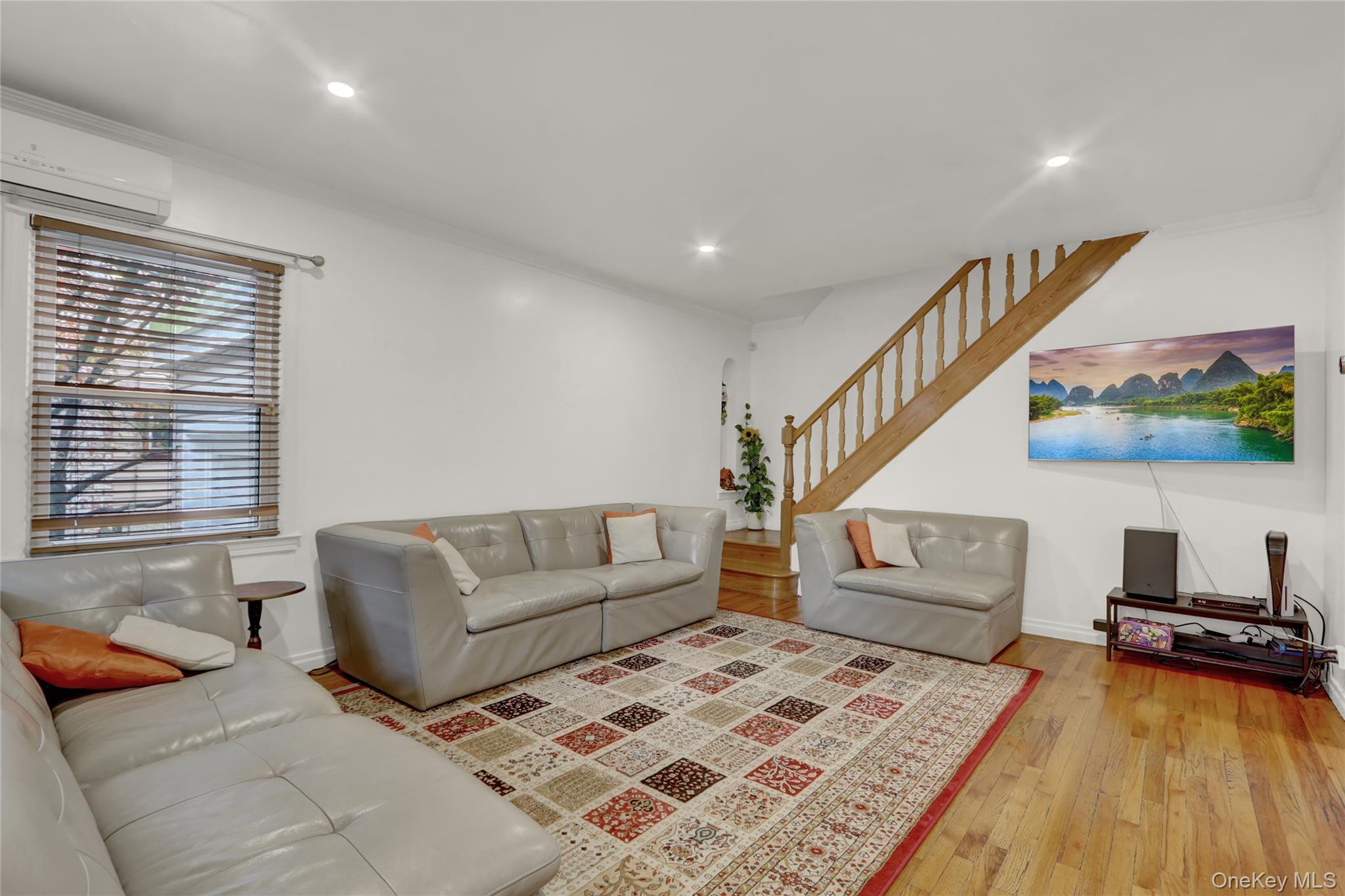 #3 photo, 8724 250th Street, クイーンズ区 Bellerose , NY 11426