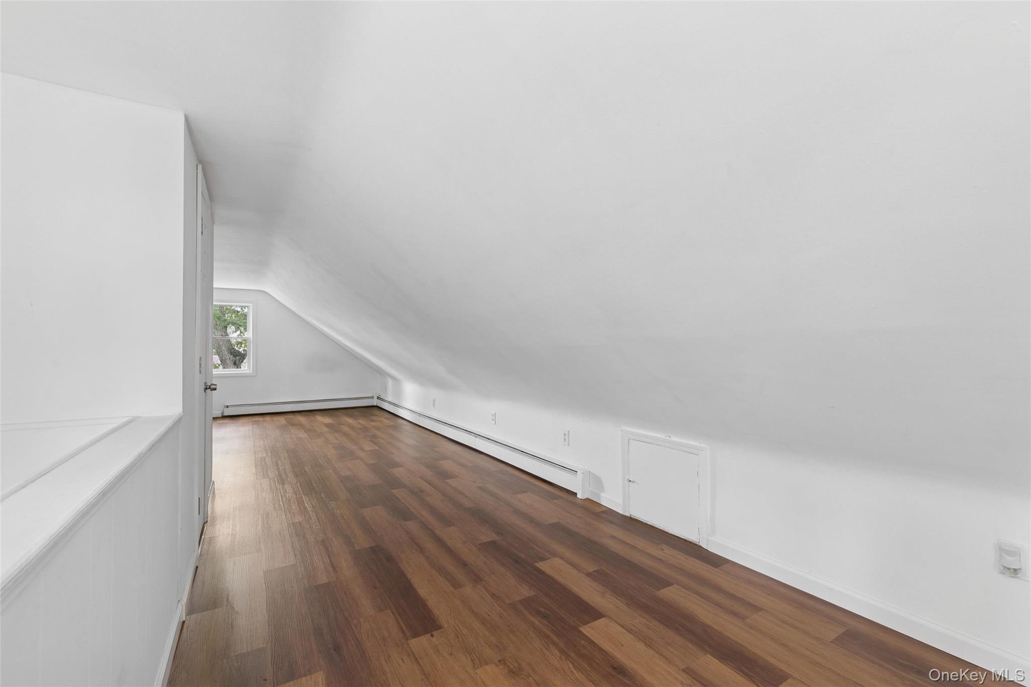 #15 photo, 15 Poncho Drive, サフォーク郡 Mastic , NY 11950