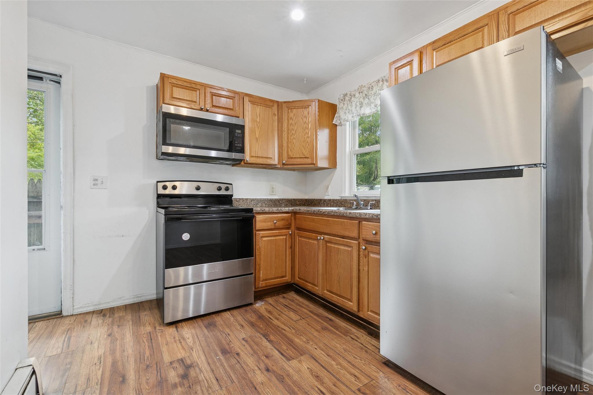 #5 photo, 15 Poncho Drive, サフォーク郡 Mastic , NY 11950