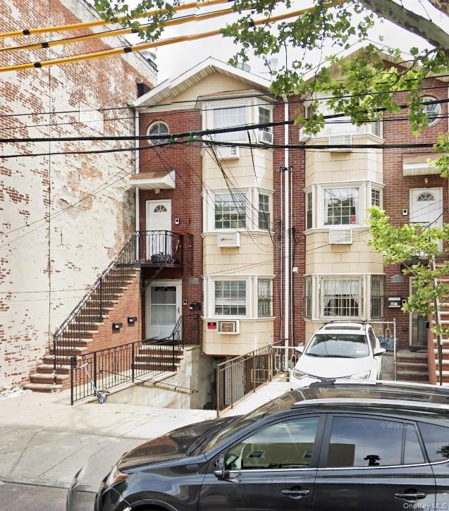 #1 photo, 10-03 36th Avenue, クイーンズ区 Long Island City , NY 11106