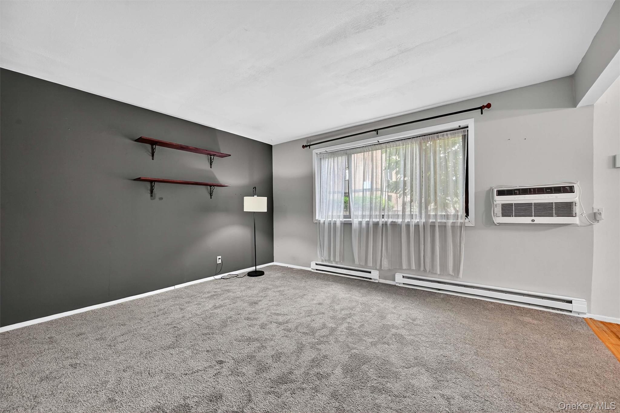 #10 photo, 10 Oakwood Terrace, New Windsor , NY 12553