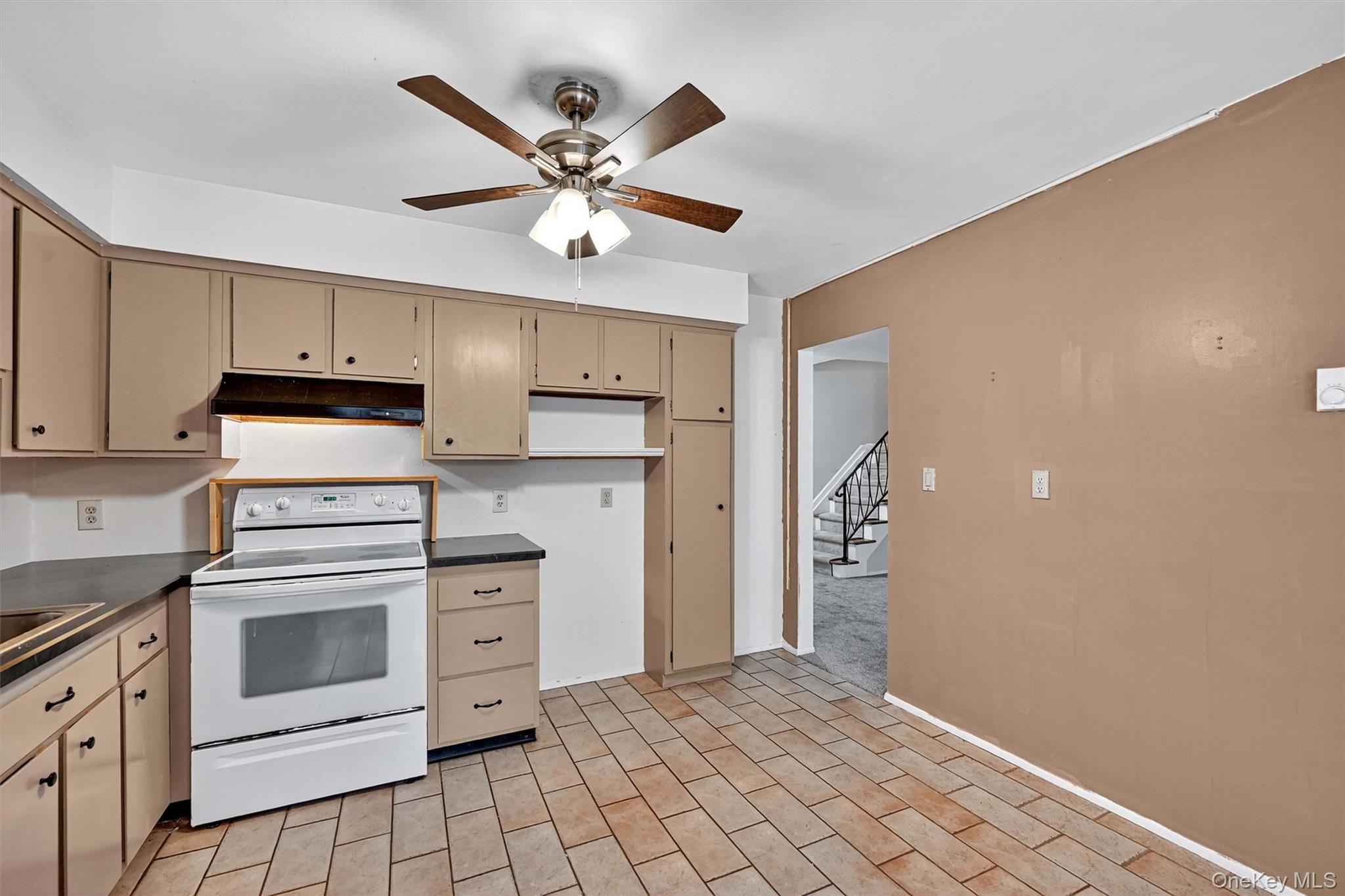 #20 photo, 10 Oakwood Terrace, New Windsor , NY 12553