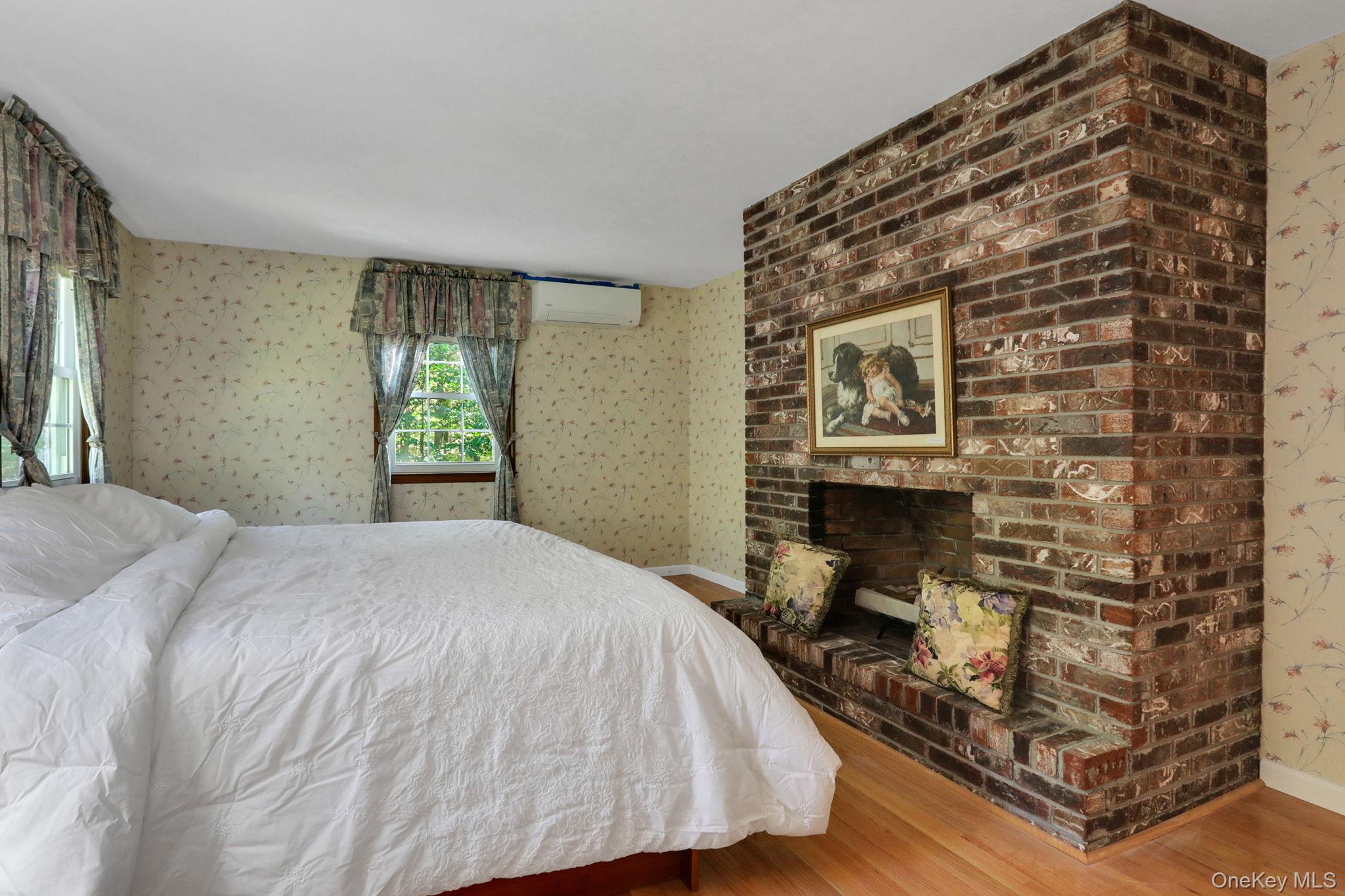 #20 photo, 1033 Old Post Road, New Paltz , NY 12561