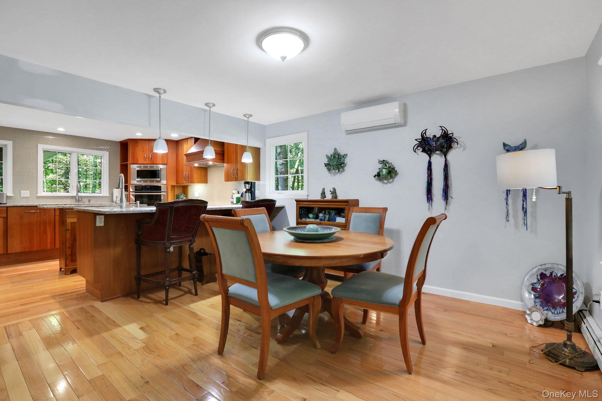 #9 photo, 1033 Old Post Road, New Paltz , NY 12561