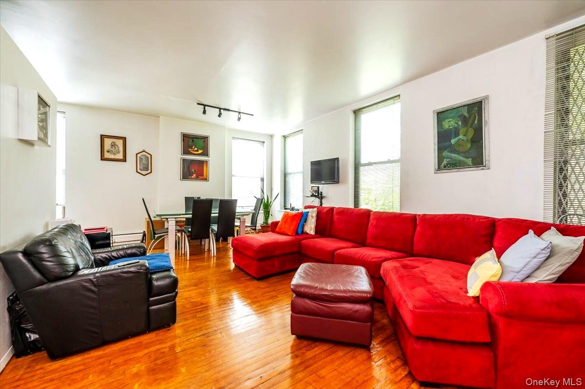 #2 photo, 182 Nevins Street, ブルックリン区 Brooklyn , NY 11217