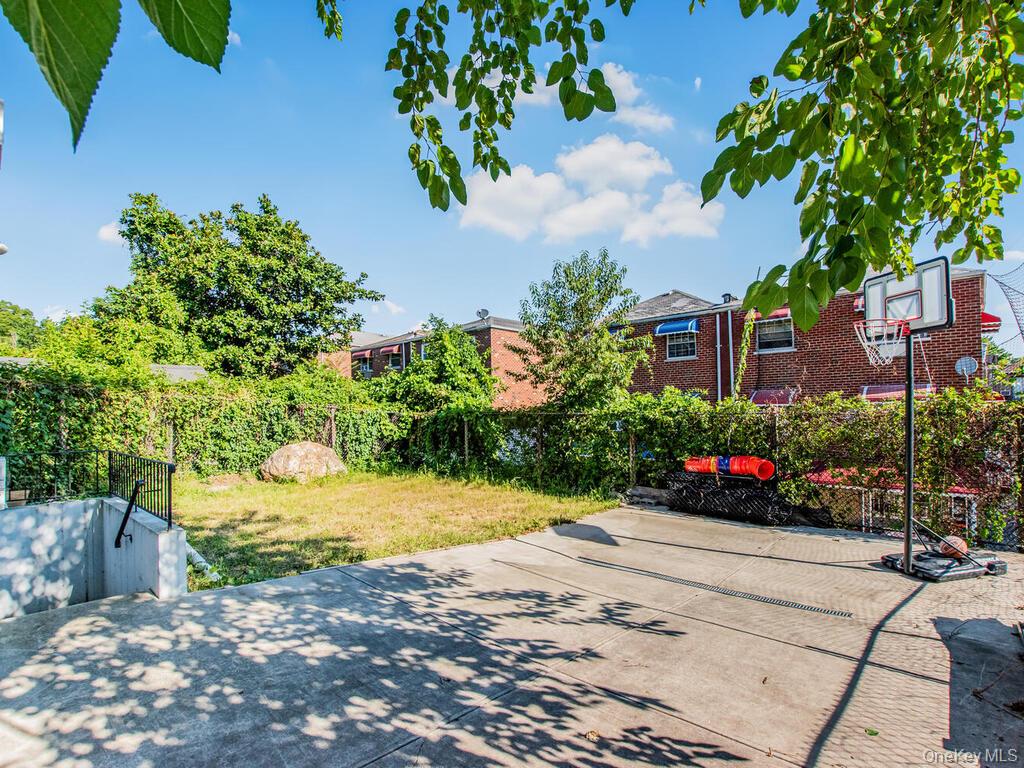 #16 photo, 1283 E 223rd Street, ブロンクス区 Bronx , NY 10466