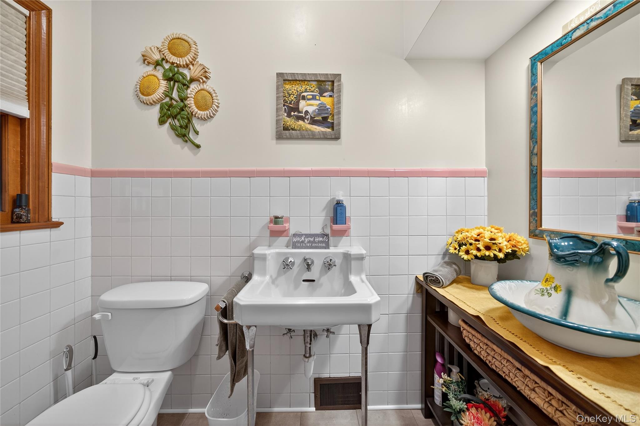 #17 photo, 15 Delaware Avenue, Liberty , NY 12754