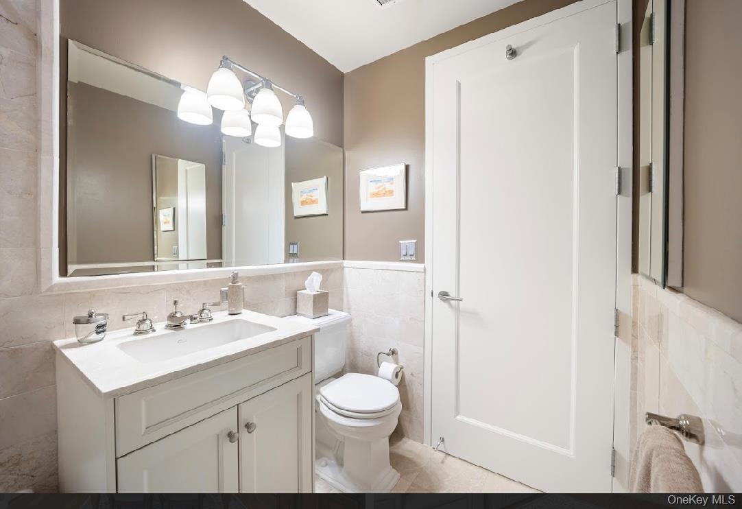 #11 photo, 10 City Place, White Plains , NY 10601