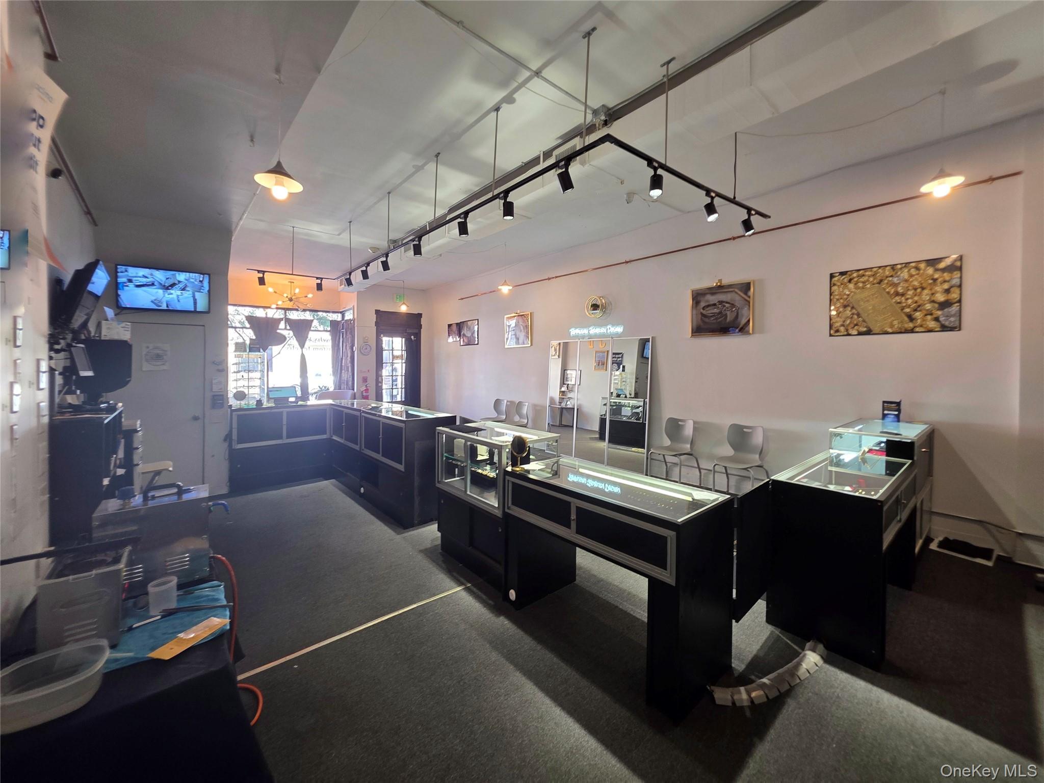 #13 photo, 328-330 Main Street, Poughkeepsie , NY 12601