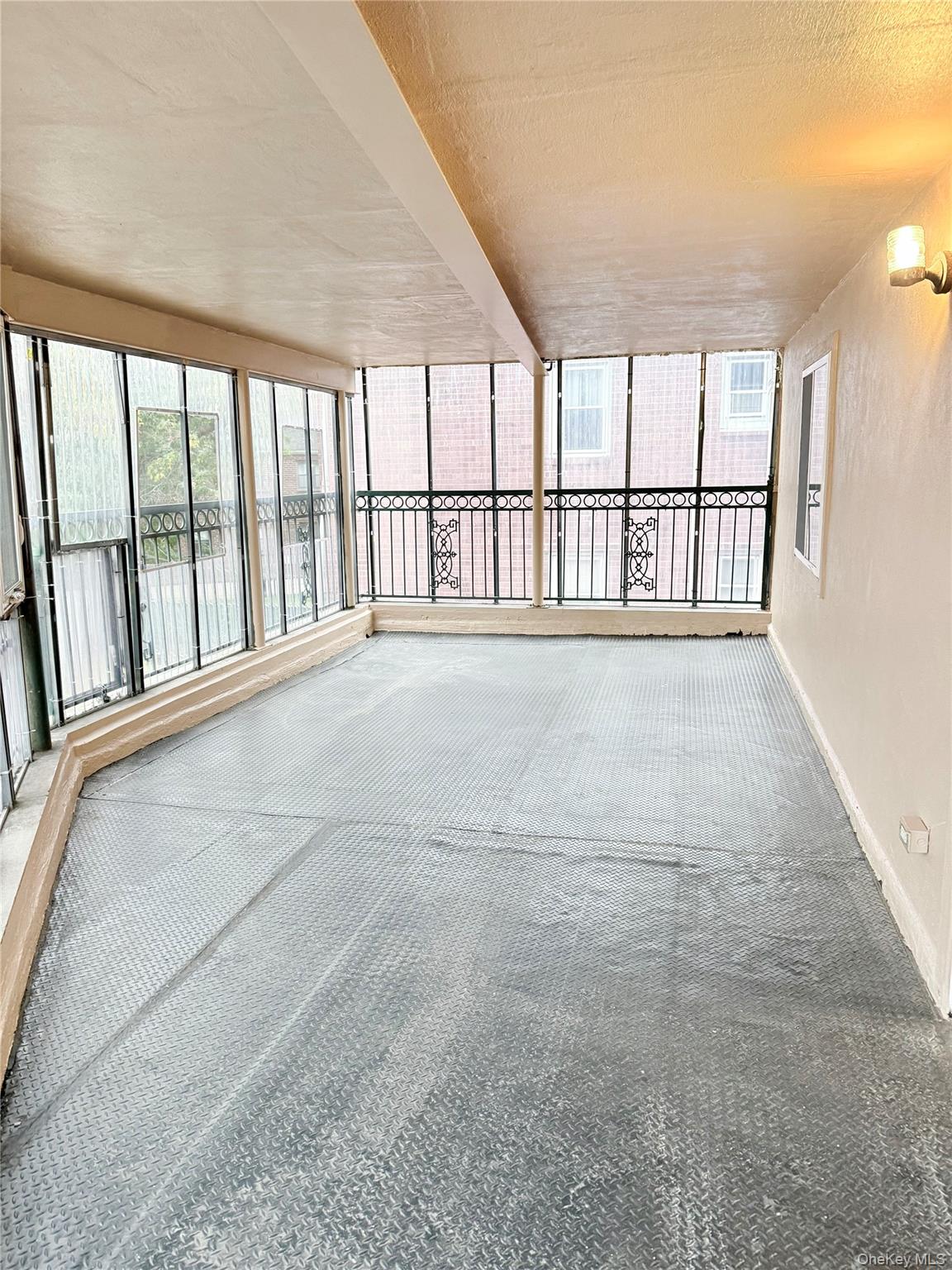 #6 photo, 89-08 S Conduit Avenue, クイーンズ区 Howard Beach , NY 11414