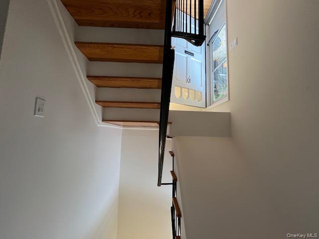 #7 photo, 10 Inwood Road, ナッソー郡 Port Washington , NY 11050