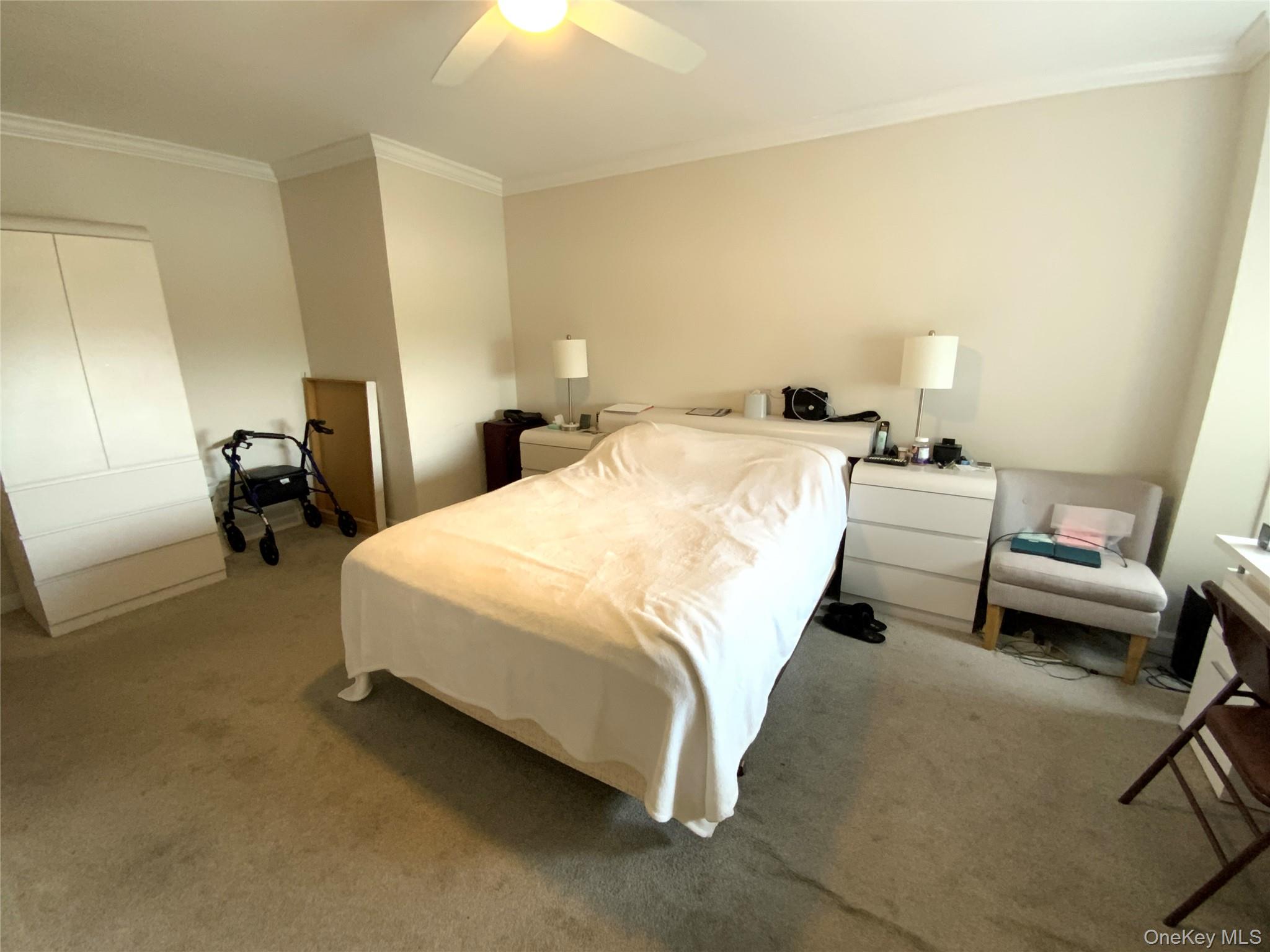 #17 photo, 27010 Grand Central Parkway, クイーンズ区 Floral Park , NY 11005