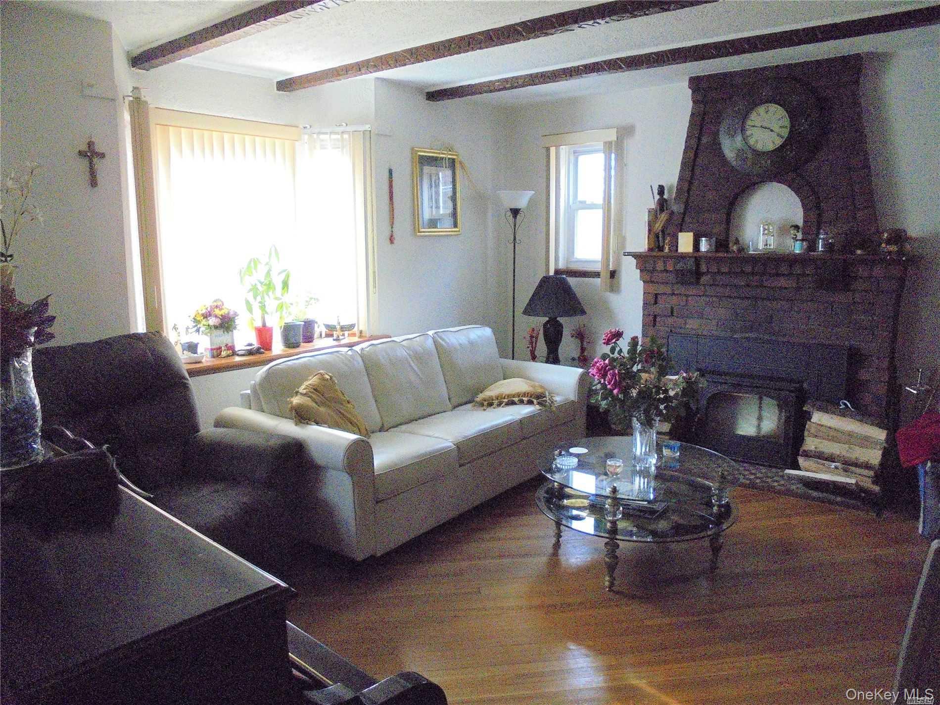 #6 photo, 915 Wallace Avenue, ナッソー郡 Baldwin , NY 11510