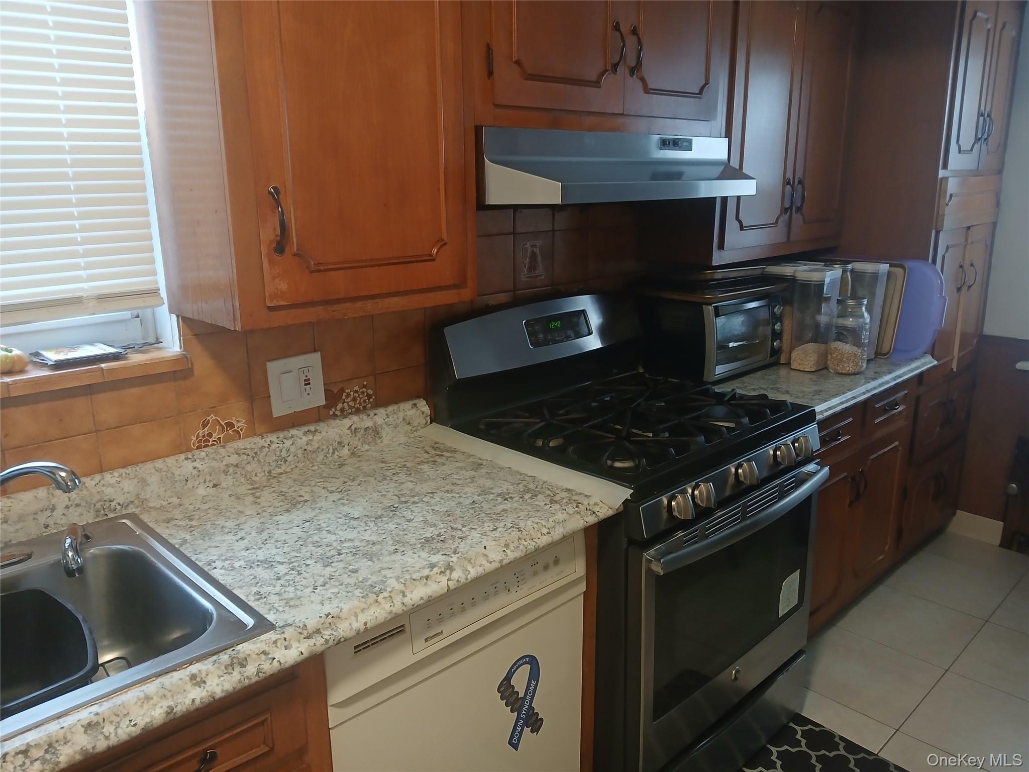 #8 photo, 915 Wallace Avenue, ナッソー郡 Baldwin , NY 11510